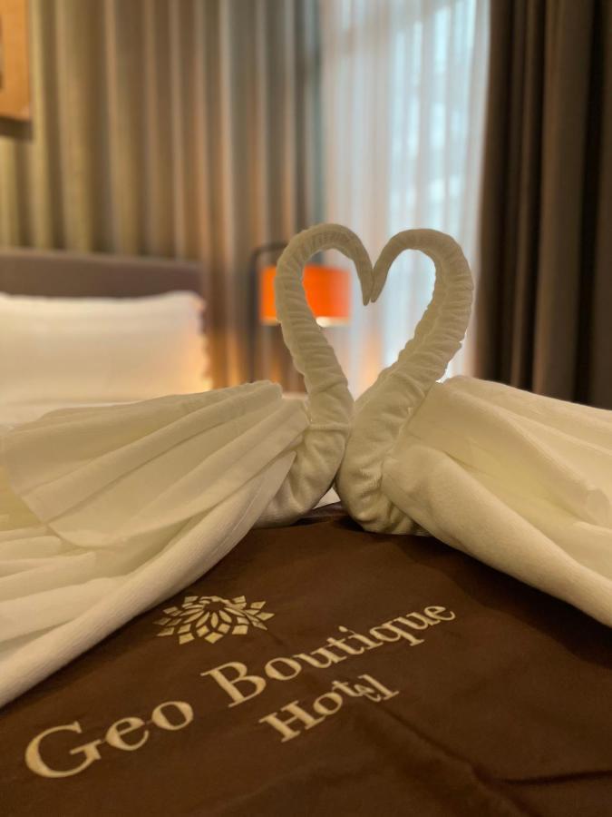 Geo Boutique Hotel - Seri Kembangan Exteriör bild